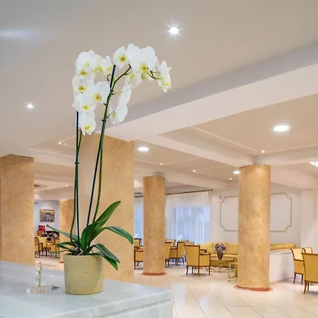 Cnic Gemini Hotel 4*