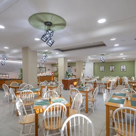 Cnic Gemini 4* Μεσογγή