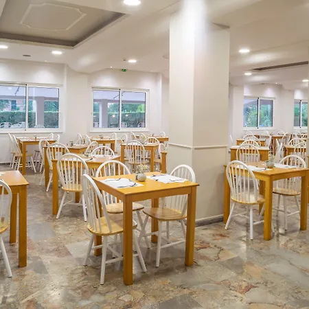 Cnic Gemini 4* Μεσογγή