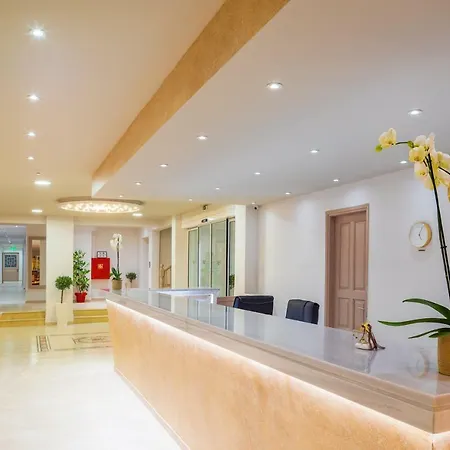 Cnic Gemini Hotel