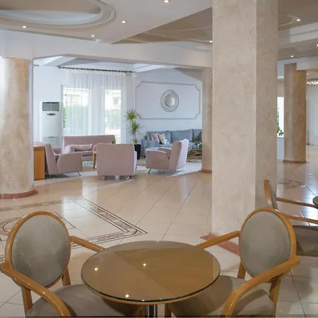 Cnic Gemini Hotel Mesongí